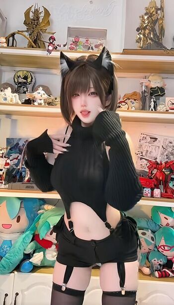 Full leaked Emishenn private photo
