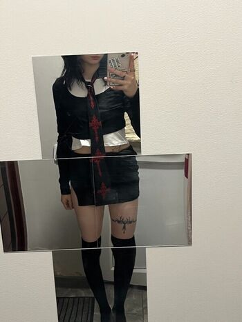 Full leaked Emitease private photo