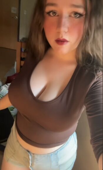 Full leaked Emjaymin private photo