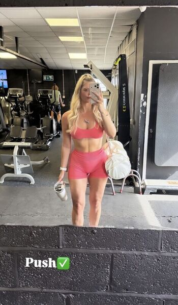Full leaked Emleyfitness private photo