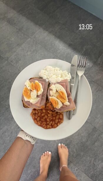 Full leaked Emleyfitness private photo