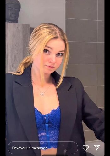 Full leaked Emma private photo