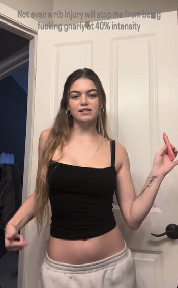 Full leaked Emma beardsley page private onlyfans photo