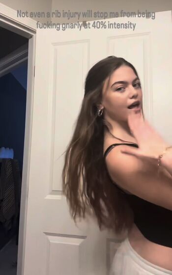 Full leaked Emma beardsley page private onlyfans photo