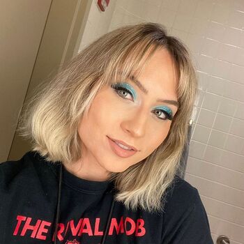 Full leaked Emma boster page private onlyfans photo