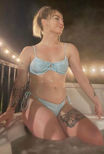 Full leaked Emma boster page private onlyfans photo