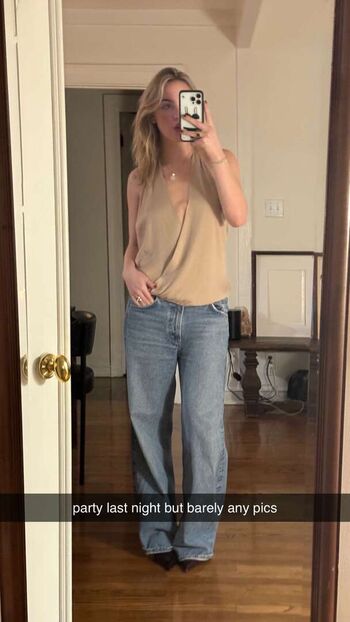 Full leaked Emma brooks page private onlyfans photo