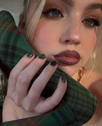 Full leaked Emma brooks page private onlyfans photo