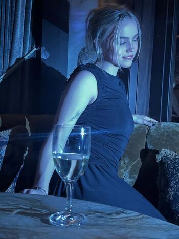 Full leaked Emma brooks page private onlyfans photo