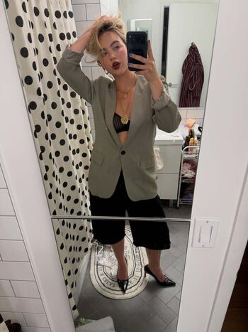 Full leaked Emma brooks private photo