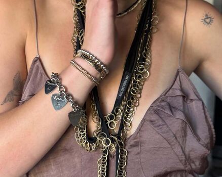 Full leaked Emma brooks private photo