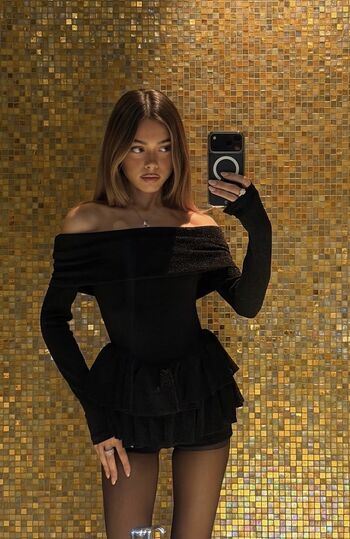Emma Houlmiere