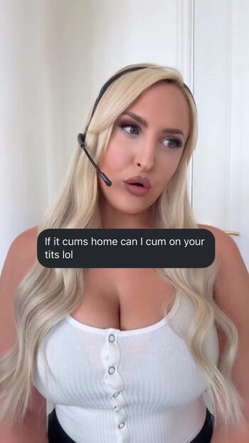 Full leaked Emma jones private photo