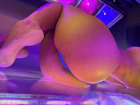 Full leaked Emma laine private photo
