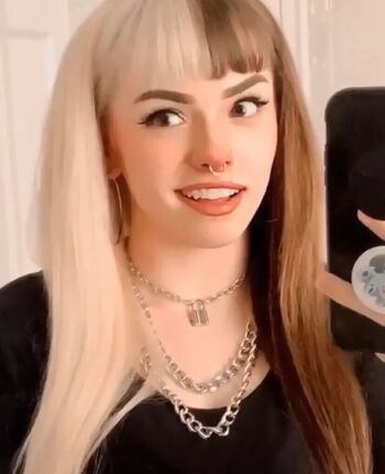 Full leaked Emma langevin private photo
