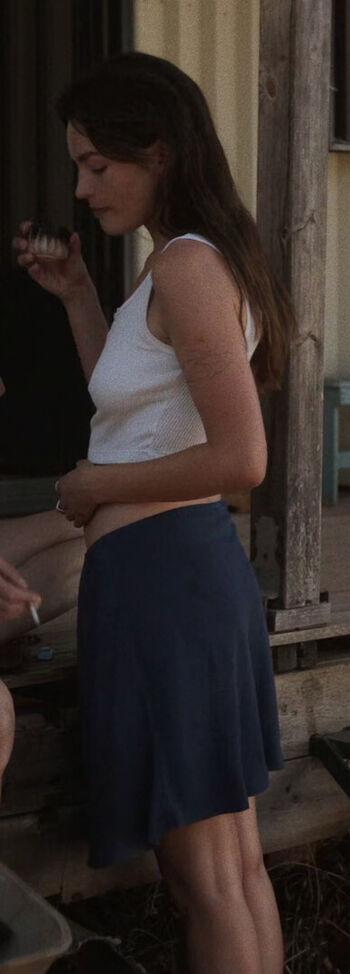 Full leaked Emma mackey private onlyfans photo