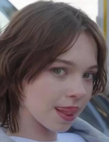 Full leaked Emma myers private photo