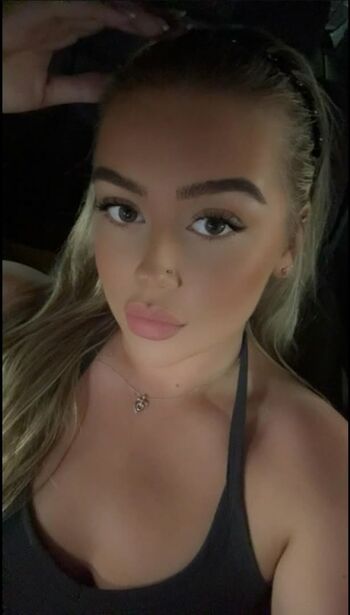 Full leaked Emma richardson private onlyfans photo