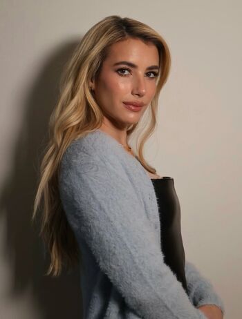 Full leaked Emma roberts private photo