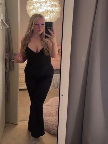 Full leaked Emma solander private photo