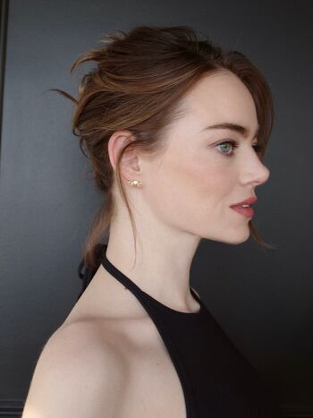 Full leaked Emma stone private photo