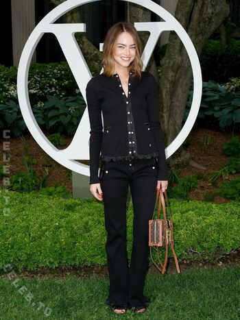 Full leaked Emma stone private photo