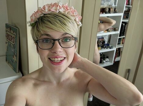 Full leaked Emma thorne private photo
