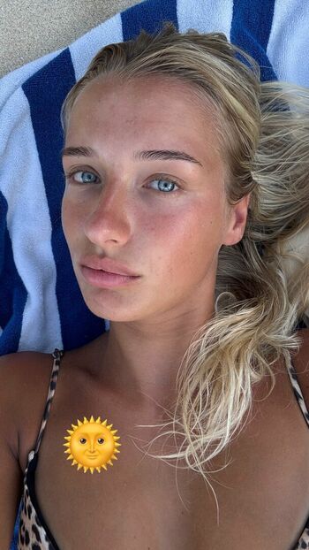 Full leaked Emma van tussenbroek page private photo