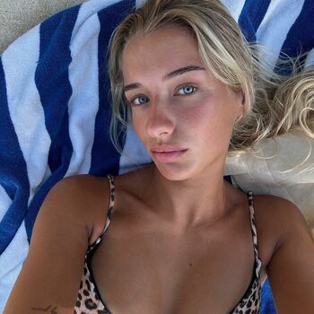 Full leaked Emma van tussenbroek page private photo