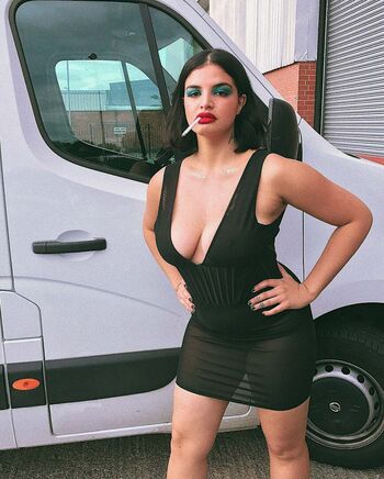 Full leaked Emmabreschi private photo