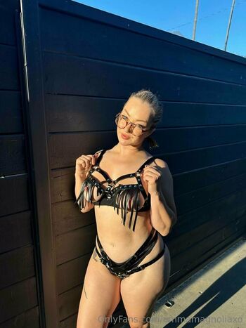 Full leaked Emmamagnoliaxo private photo