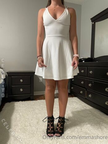 Full leaked Emmashore page private photo