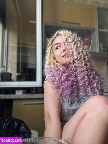Full leaked Emmasnowww private photo