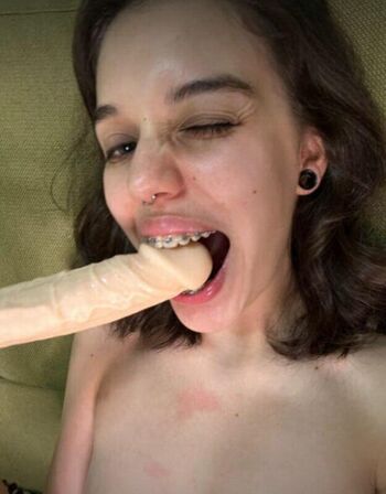 Full leaked Emmawersten private photo
