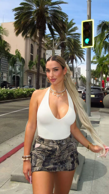 Full leaked Emmazoug private photo