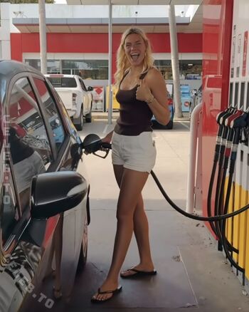 Full leaked Emmi schmidt private onlyfans photo