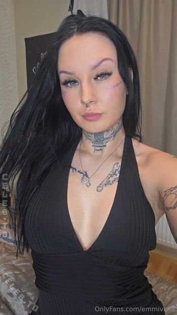 Full leaked Emmi viola private photo