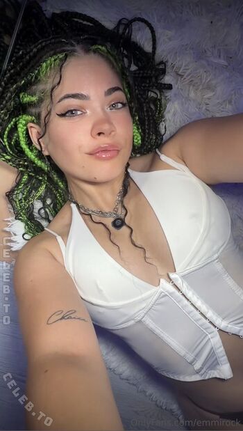 Full leaked Emmirock private photo