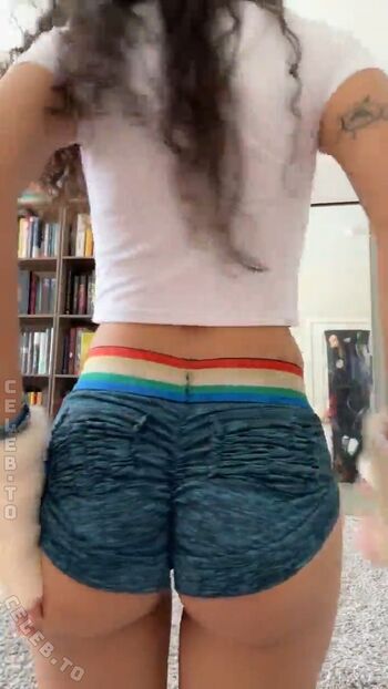Full leaked Emmy banks private photo