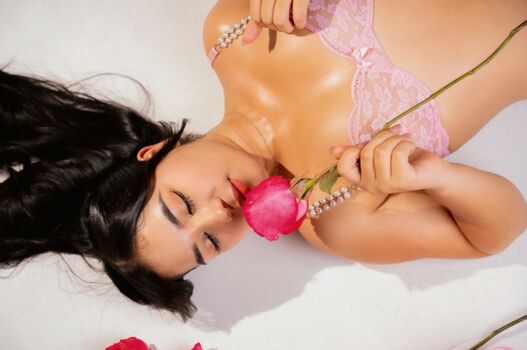 Full leaked Emmy candy page private photo