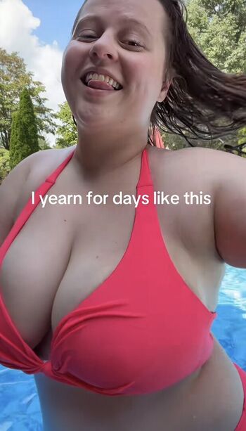 Full leaked Emmybear private photo