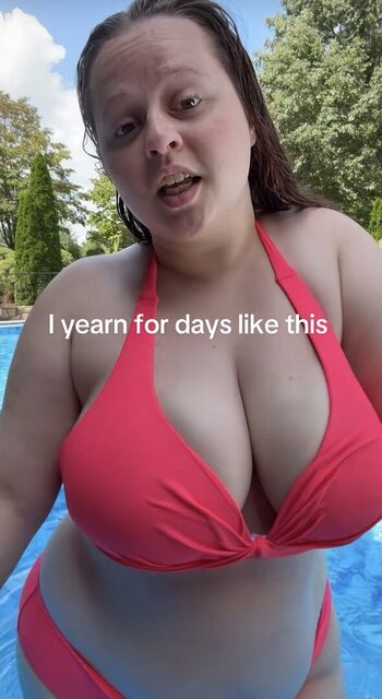 Full leaked Emmybear private photo