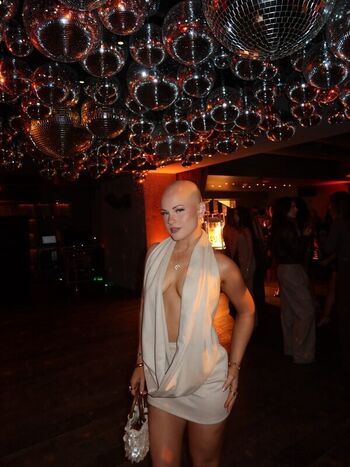 Full leaked Emmycombss private photo