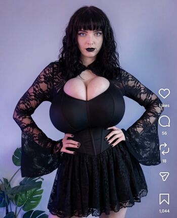 Full leaked Emmythegothmommy private onlyfans photo