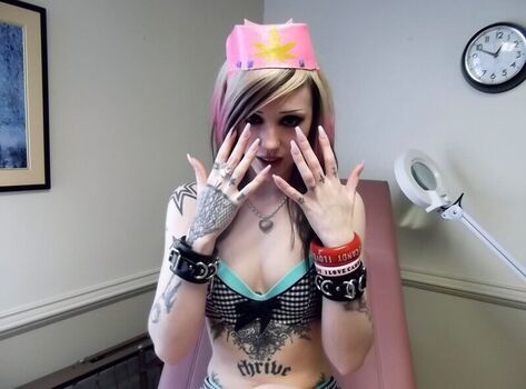Full leaked Emoemz private photo