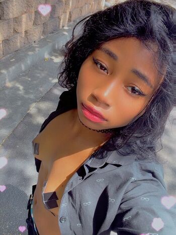 Full leaked Emorie private photo