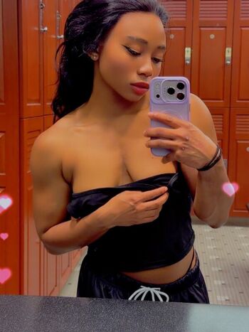 Full leaked Emorie page private photo