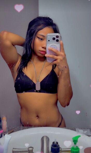 Full leaked Emorie private photo