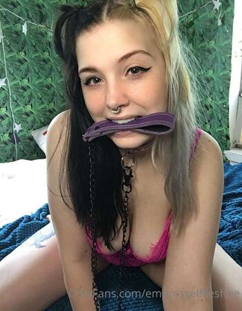 Full leaked Empresselfiie private photo
