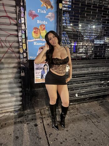 Full leaked Emsdollazzz private onlyfans photo